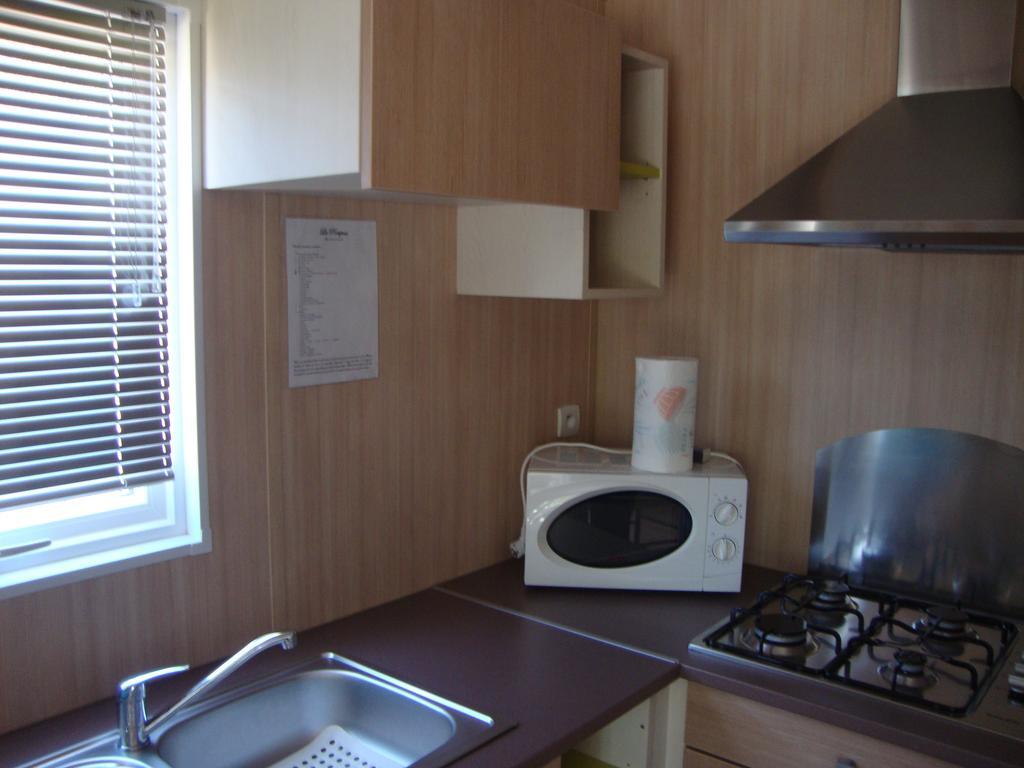Camping Residence Chalet La Pomposa Terrazzoni Bonifacio  Room photo