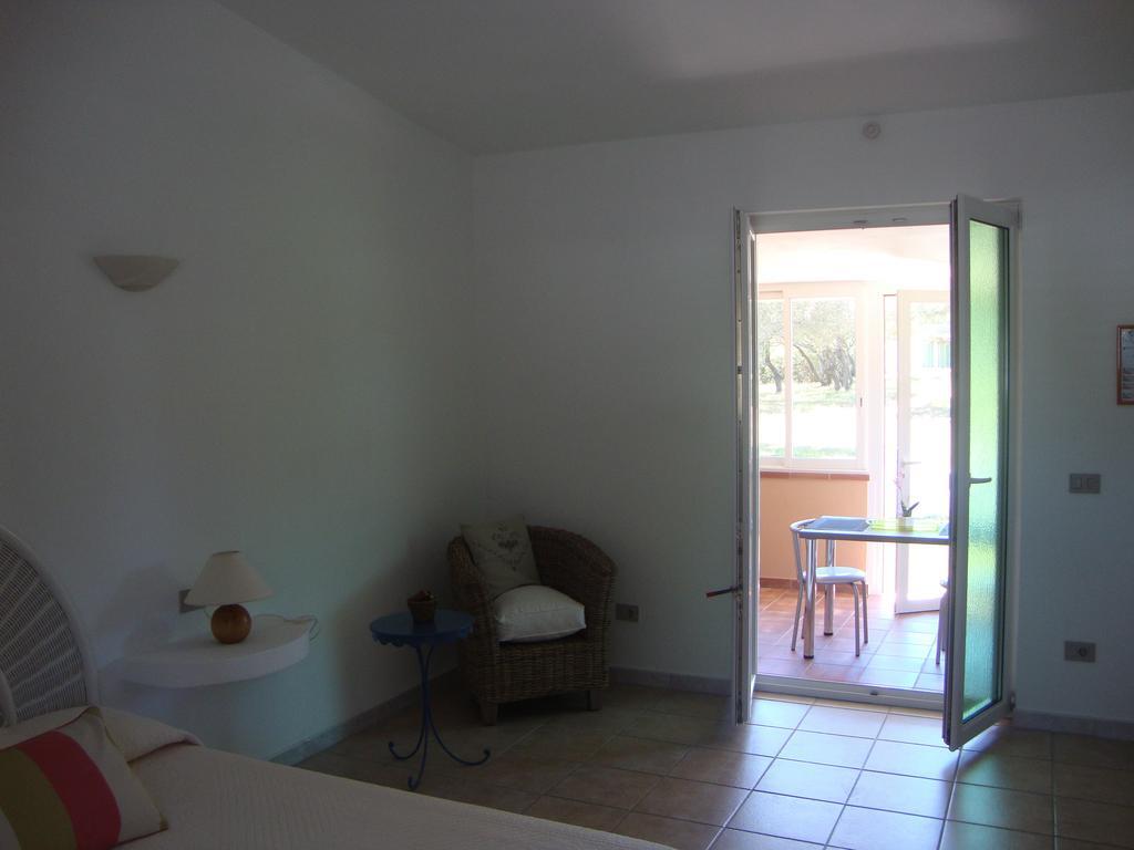 Camping Residence Chalet La Pomposa Terrazzoni Bonifacio  Room photo